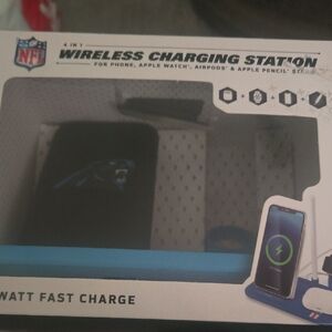 NFL 4-in-1 Wireless Charging Station - Black and Blue
